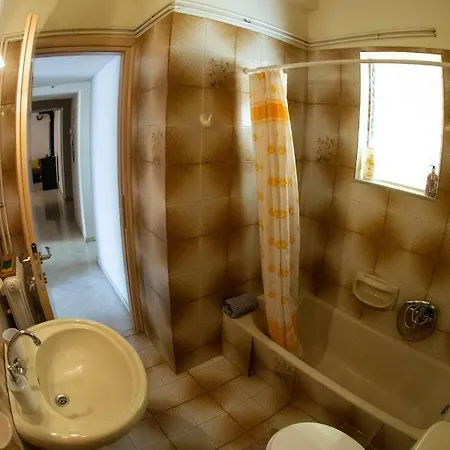 Marinela Guesthouse, Volos Apartman *