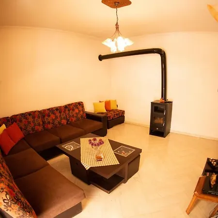 Marinela Guesthouse, Volos *